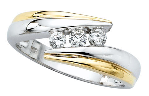 Zásnubný prsteň s diamantmi