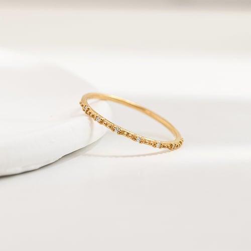 Minimalistický prsteň s diamantmi Tess