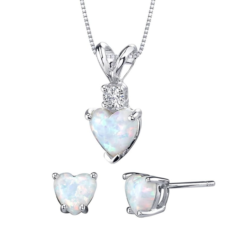 Zlatá kolekcia šperkov s opálmi a diamantom