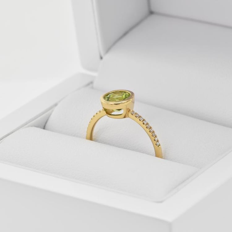 Zlatý olivínový prsteň 36940