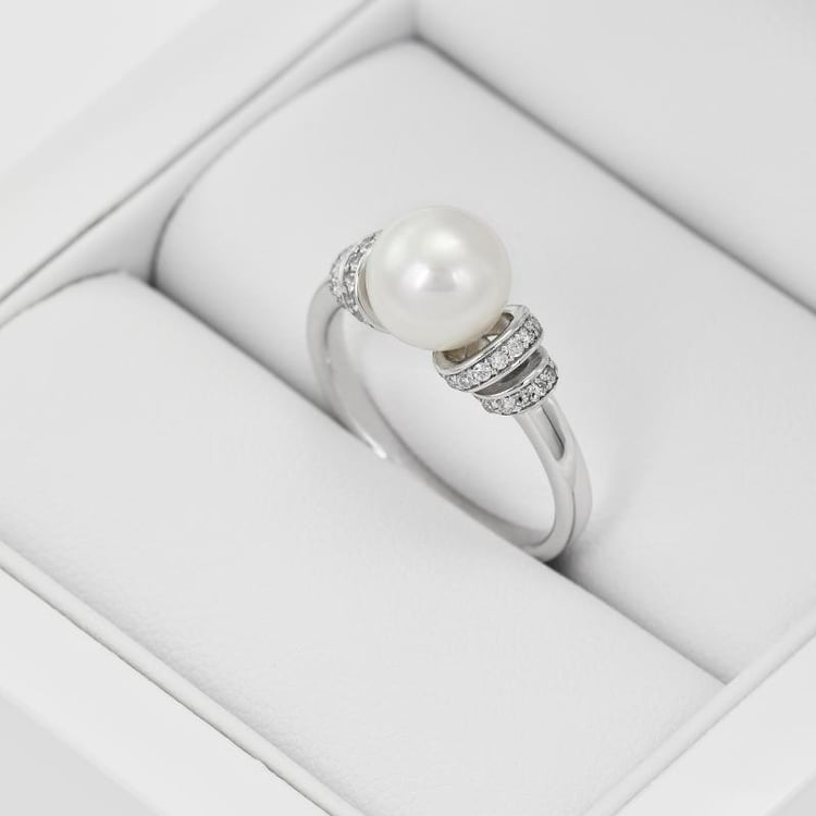 Zlatý perlový prsteň 30542