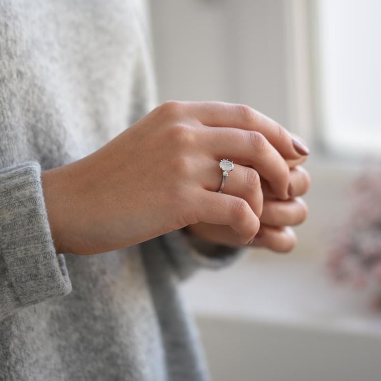 Prsteň s moissanitmi 51910