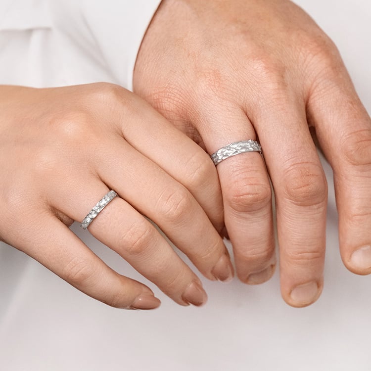 Svadobné obrúčky s atypickým povrchom Marry 155660