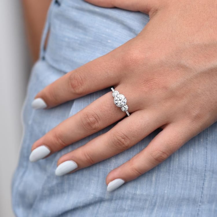 Zlatý prsteň s diamantmi 36301