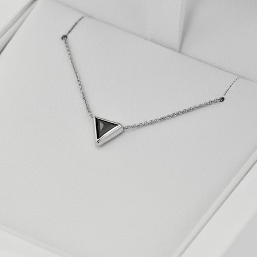Zlatý set šperkov s čiernymi triangle diamantmi Ofrea