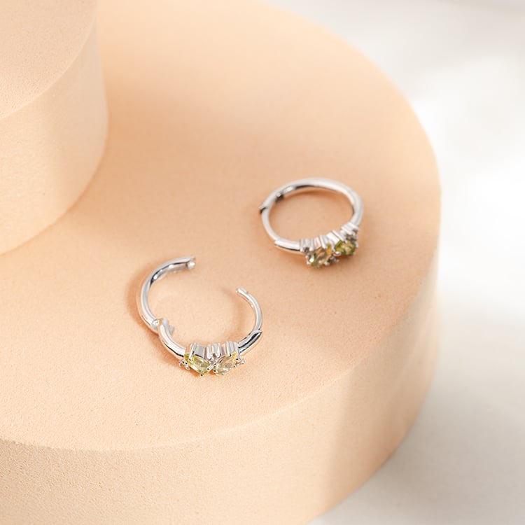 Strieborné cluster kruhové náušnice s topazmi, quartzmi a olivíny Limone 149135