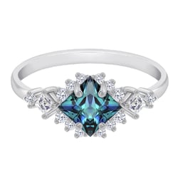 Zásnubný prsteň s princess alexandritom a moissanitmi Nairne