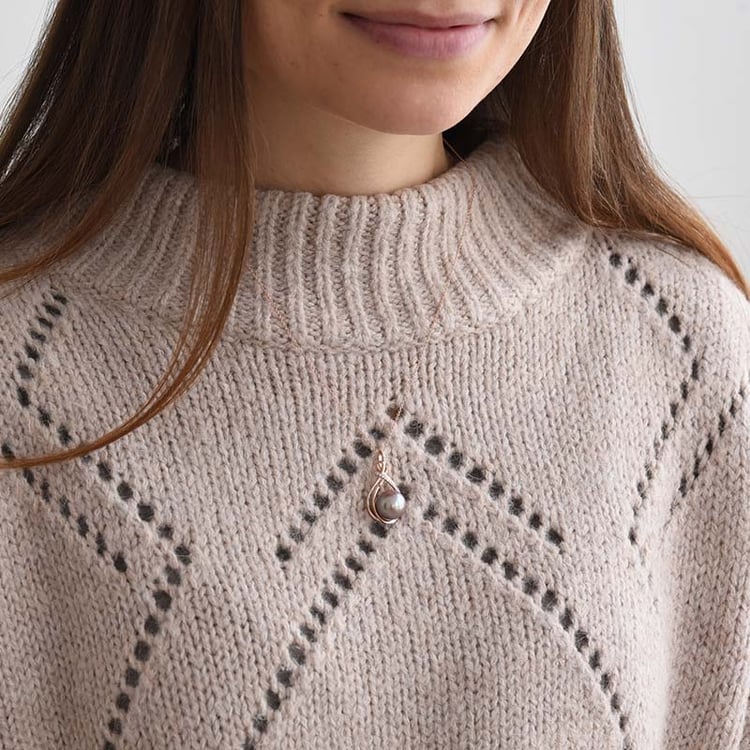 Prívesok s perlou posiaty diamantmi Dreweeda 79269