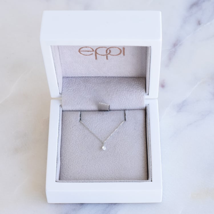 Náhrdelník s diamantom zo zlata 87408