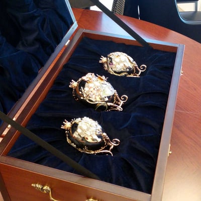 Vajíčka zo zlata s kvetinami