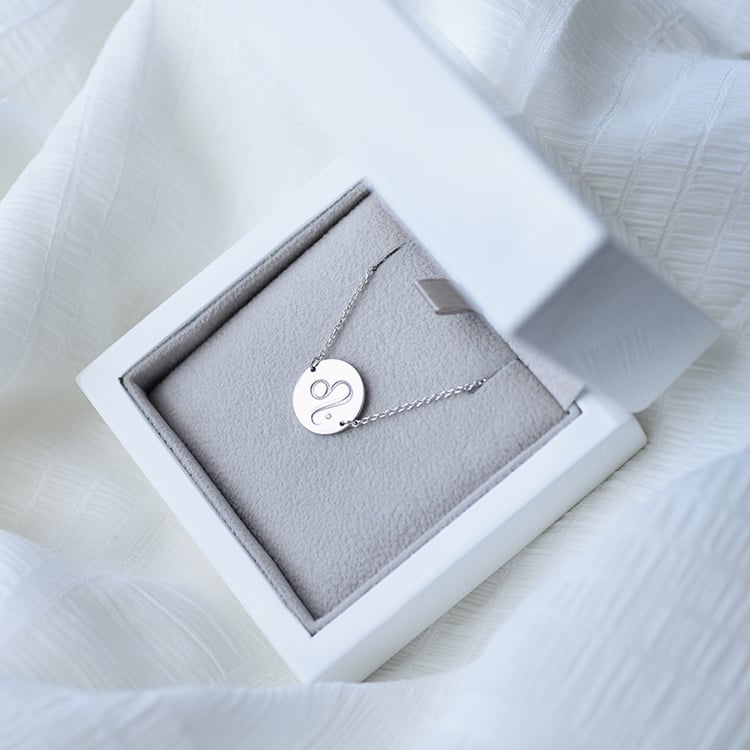 Zlatý náramok s granátom 61813