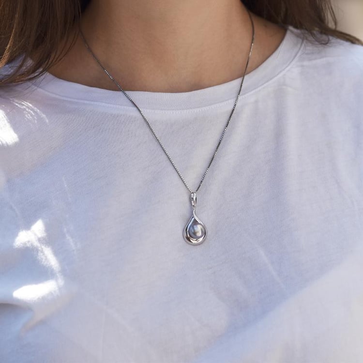 Strieborný náhrdelník Kesin 14210