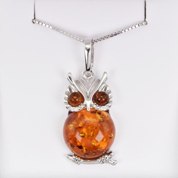 Náhrdelník s jantármi 13437