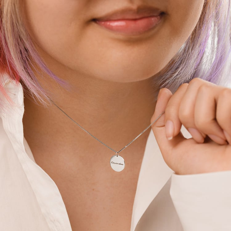 Platinový prívesok s obojstranným gravírom Jannym 156766