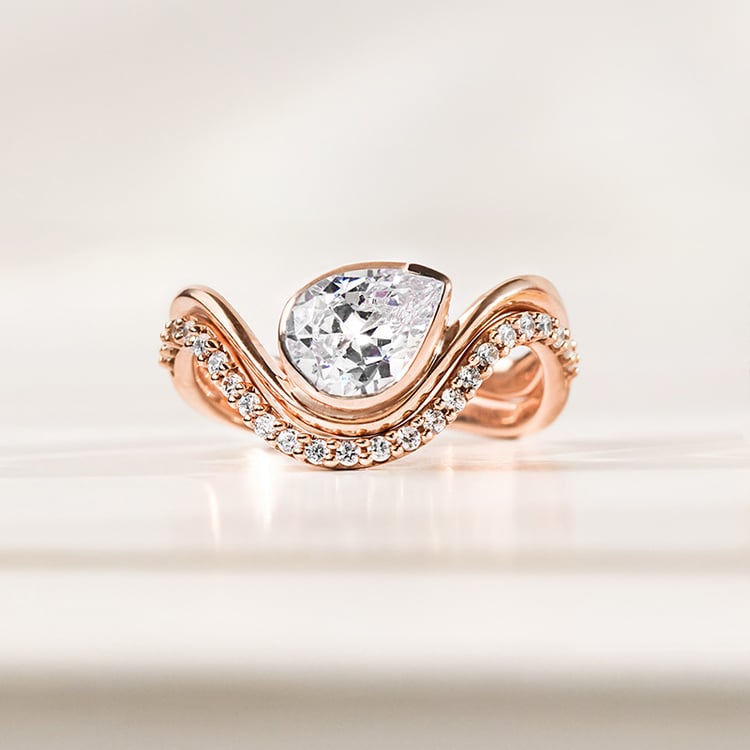 Romantický zásnubný set prsteňov s diamantmi 156057