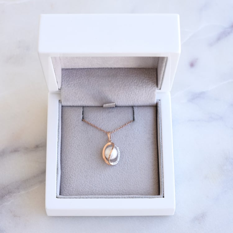 prívesok s perlou a diamantmi 87399