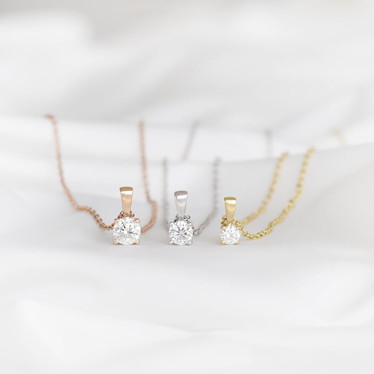 Strieborný prívesok s výberom karátovej váhy lab-grown diamantu Stacey 104309