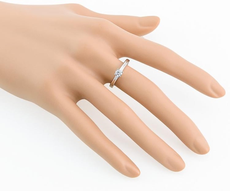 Zásnubný prsteň s diamantom Galanda 1042