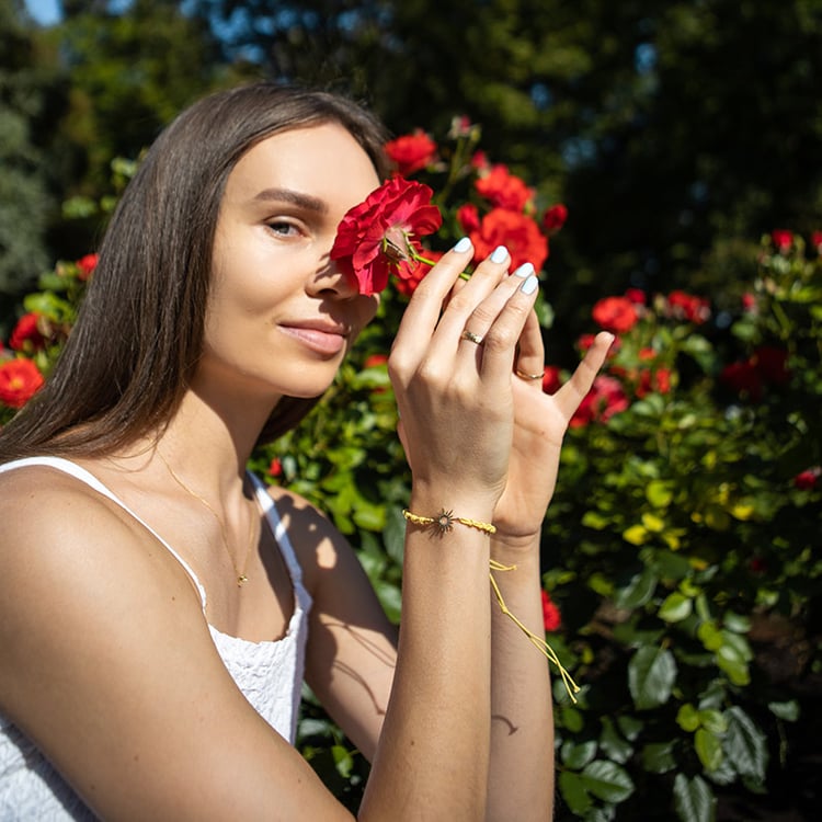 Povrázkový náramok so slnkom Soleil 108808