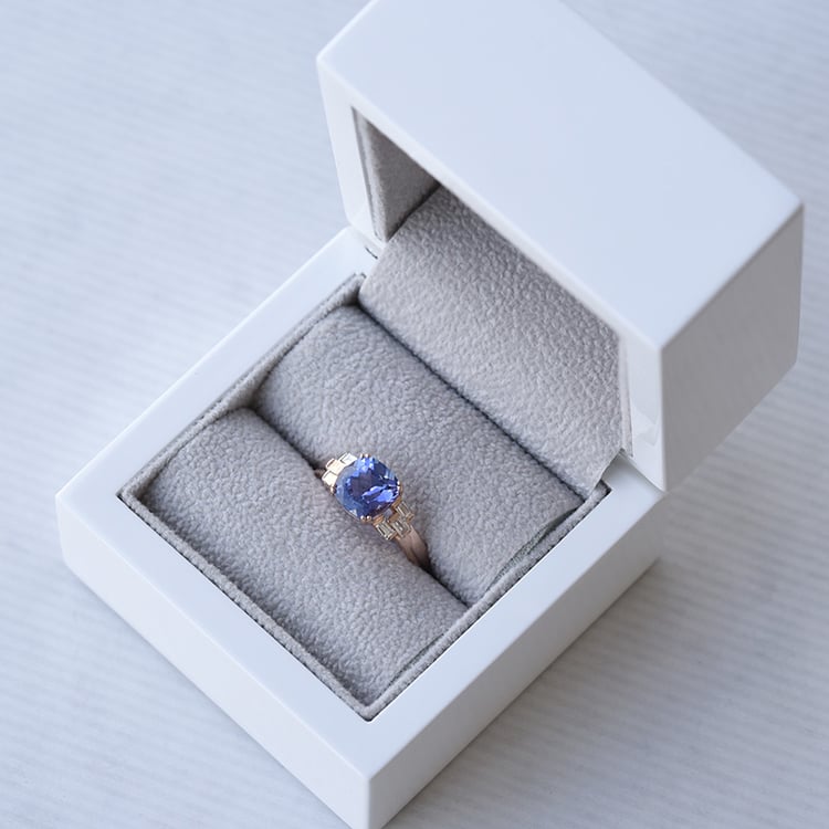 Tanzanitový prsteň 72314