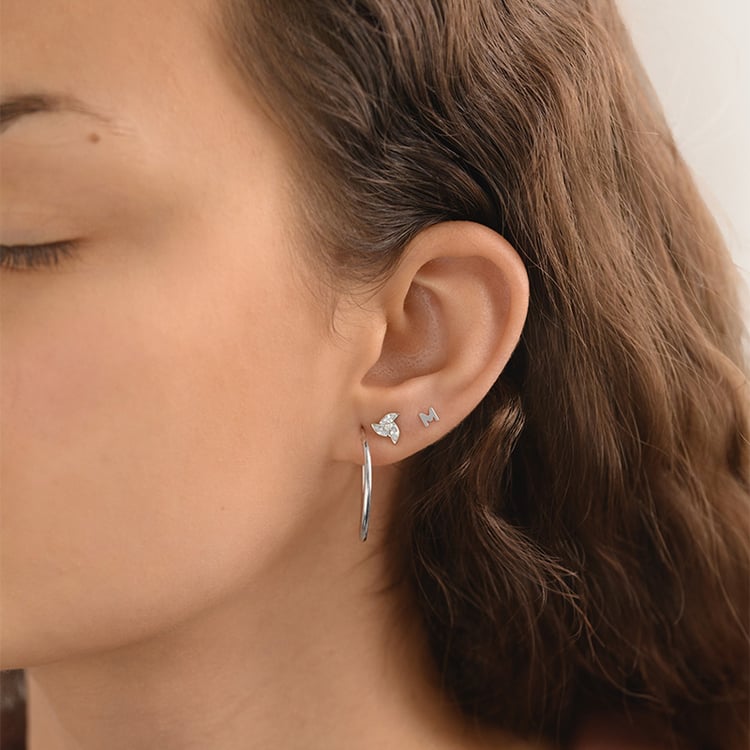 Zlatá náušnica s písmenom Alfabet 153184