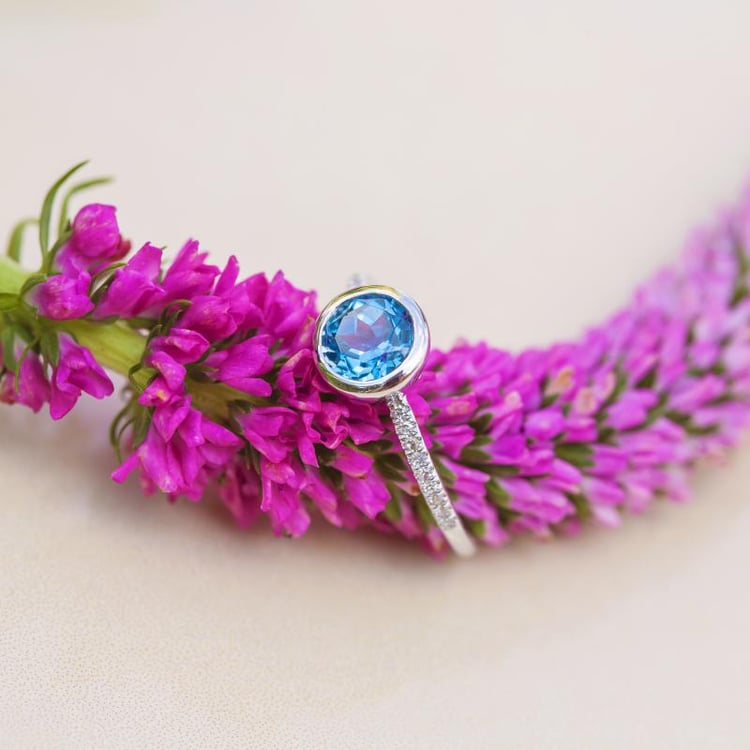 Topásový prsteň 12209