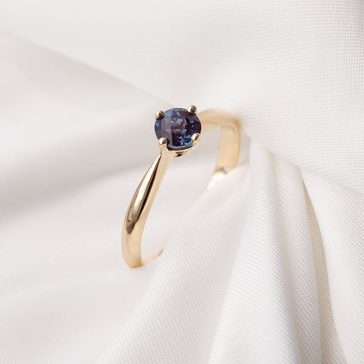 Solitaire prsteň s alexandritom Maya 122819