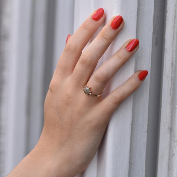 Zlatý salt´n´pepper prsten Sigrid 44217