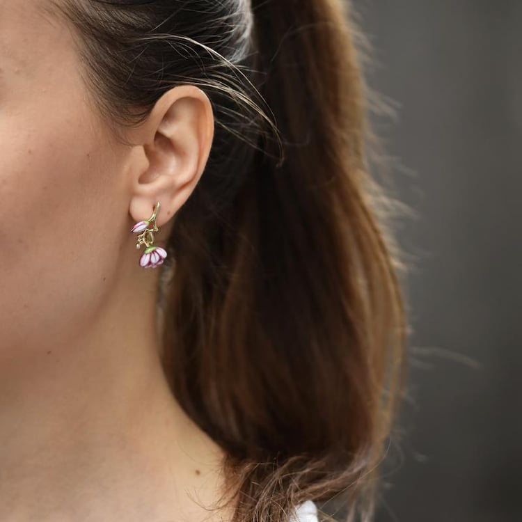 Zlaté náušnice s enamelom a diamantmi 43528