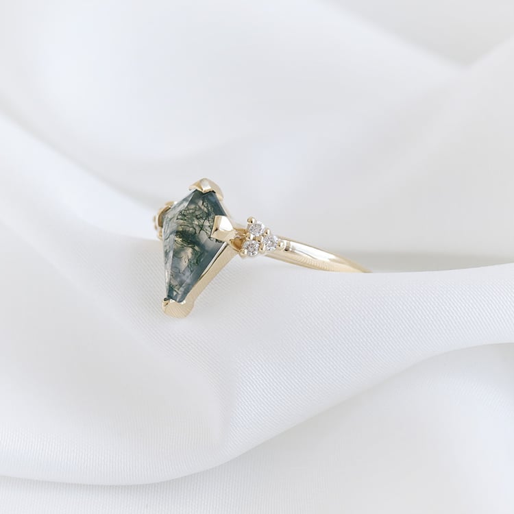 Zásnubný prsteň s achátom zo zlata 89241