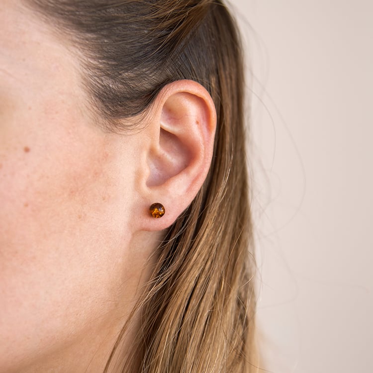 Jantárové guličkové 6mm náušnice zo striebra Carmel 107880