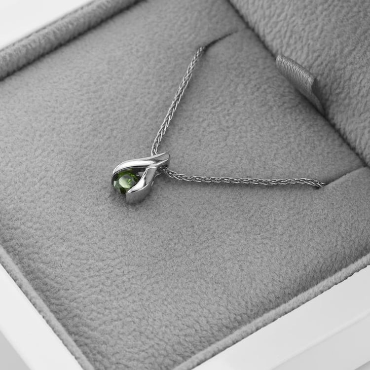 Diamantový náhrdelník 46675