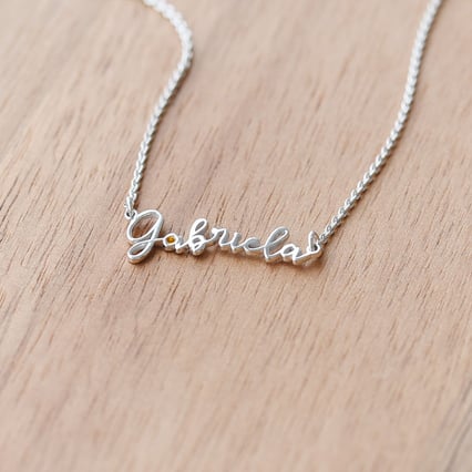 Zlatý náhrdelník s menom a drahokamom Julieta