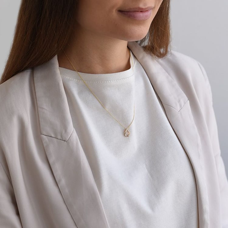 Náhrdelník v tvare kvapky 66420