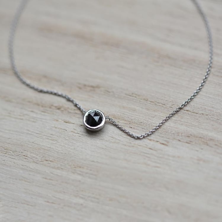 Diamantový zlatý náhrdelník 43470