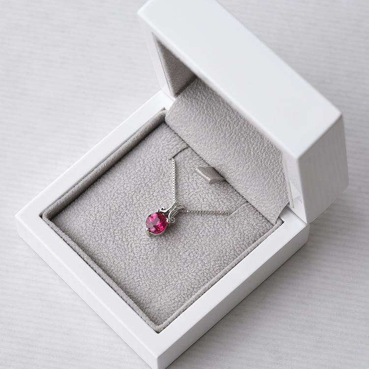 Strieborný prívesok 74288