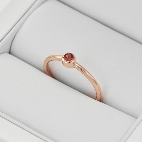 Zlatý minimalistický prsteň s padparadscha zafírom Kathleen
