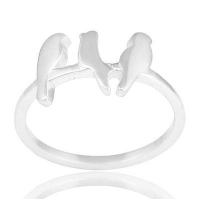 Nežný strieborný prstienok s vtáčikmi Salanai