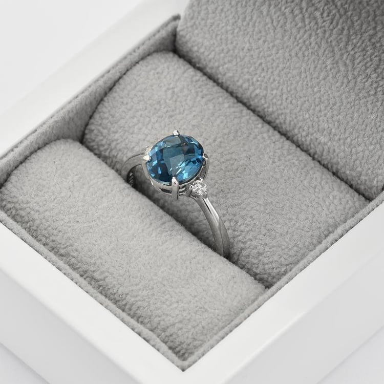 Prsteň s topásom 40452