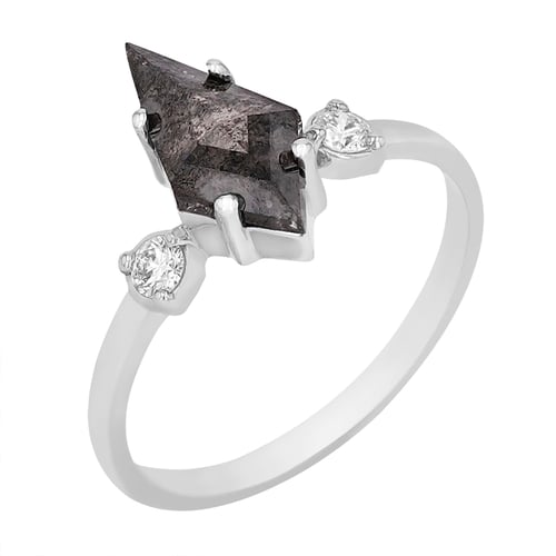 Prsteň s kite salt and pepper diamantom Inkeri
