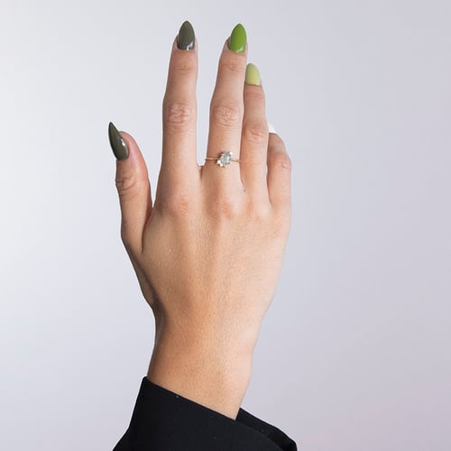 Prsteň so salt and pepper diamantom a lab-grown diamantmi Beattie