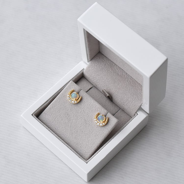 Pozlatené náušnice s opálom 73359