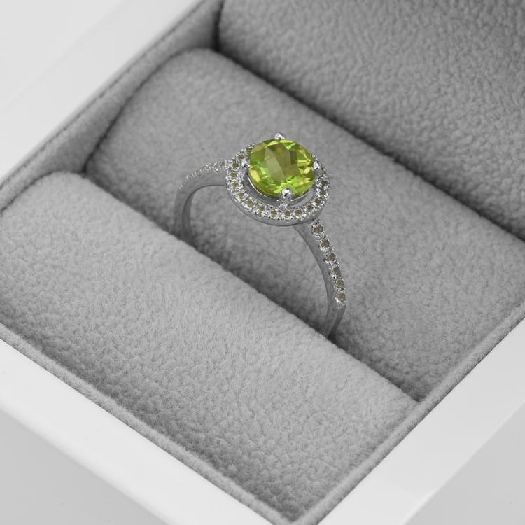 Olivín v zlatom prsteni 51242