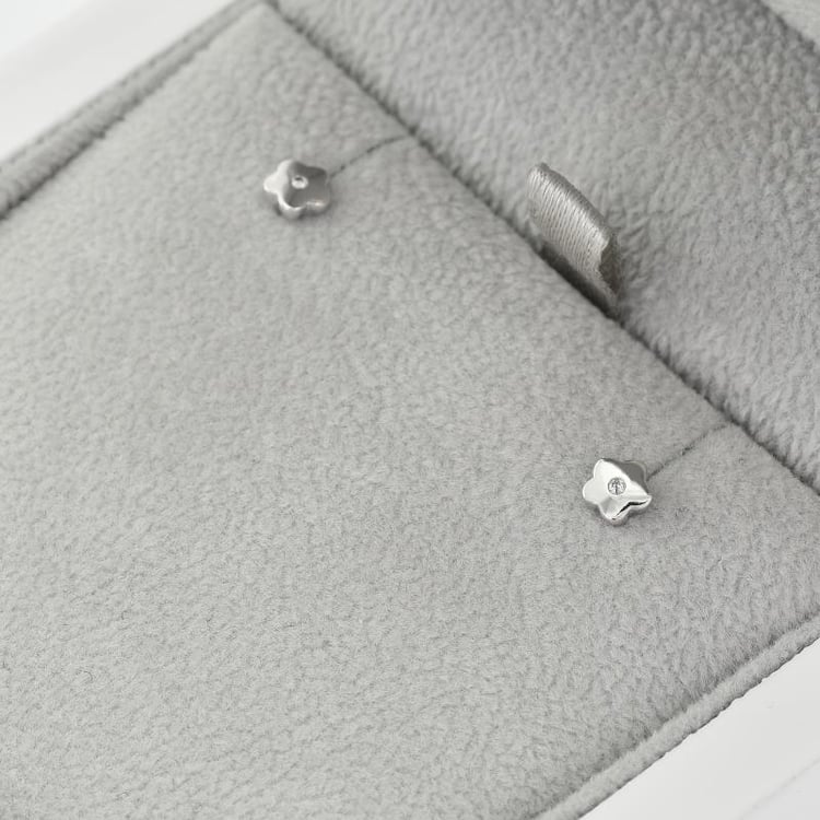 Zlaté diamantové náušnice kvetinky 38760