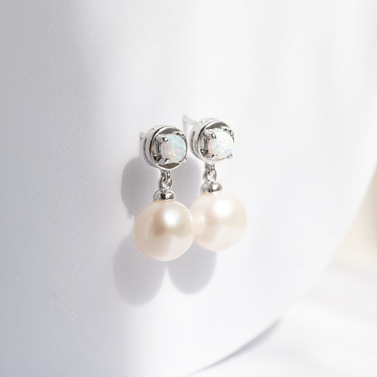 Strieborné perlové náušnice s lab-grown opálmi Billie 143913