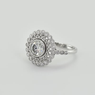 Prsteň s moissanitom