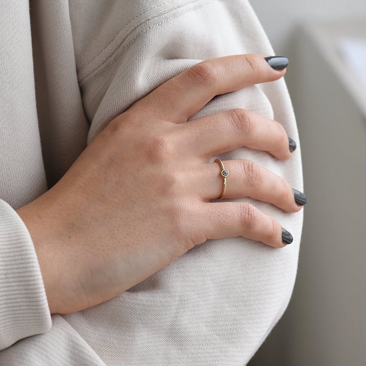 Zlatý prsteň 72110