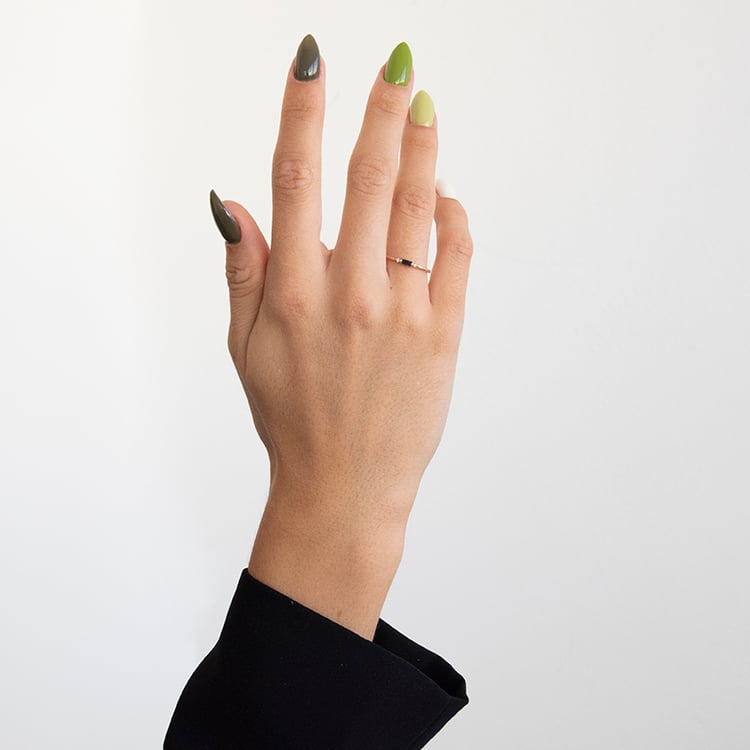 Prsteň s baguette salt and pepper diamantom a lab-grown diamantmi Louisa 109893