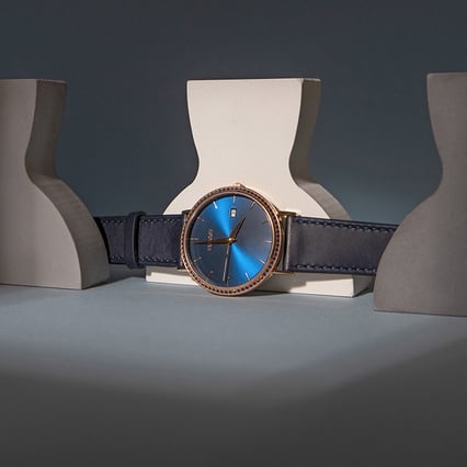 Hodinky s automatickým švajčiarskym strojčekom Astronaut