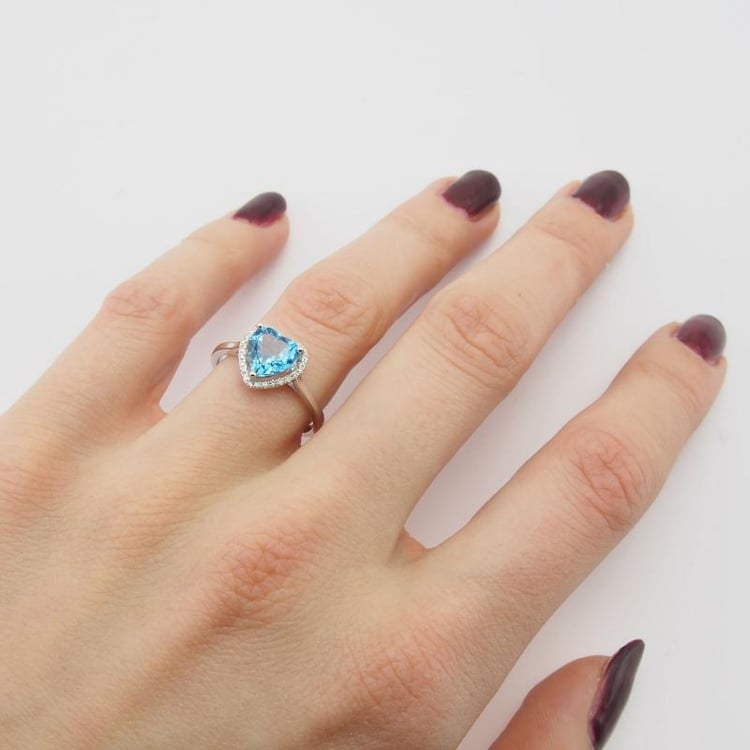 Zlatý topásový prsteň s diamantmi 9162